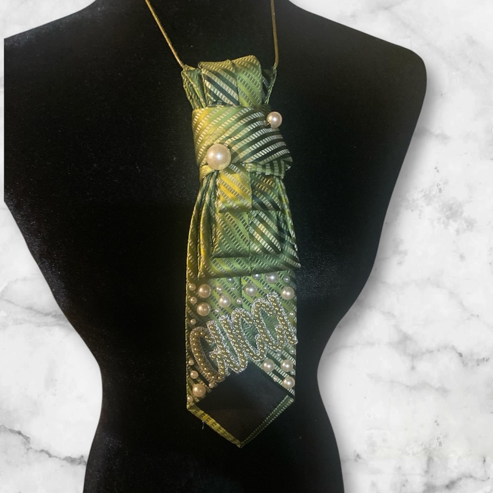 Green and Silver Embellished Tie